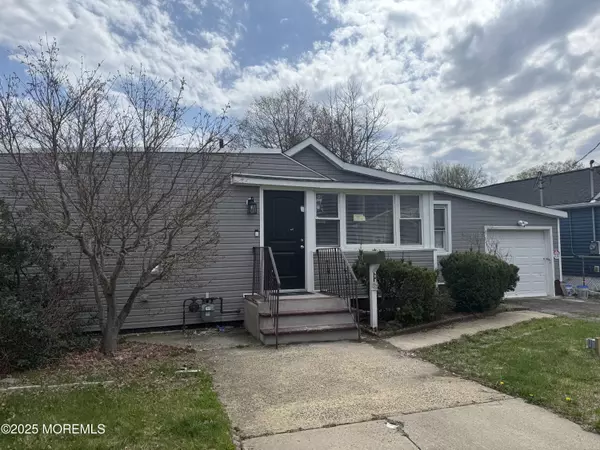 Union Beach, NJ 07735,636 Sydney Avenue