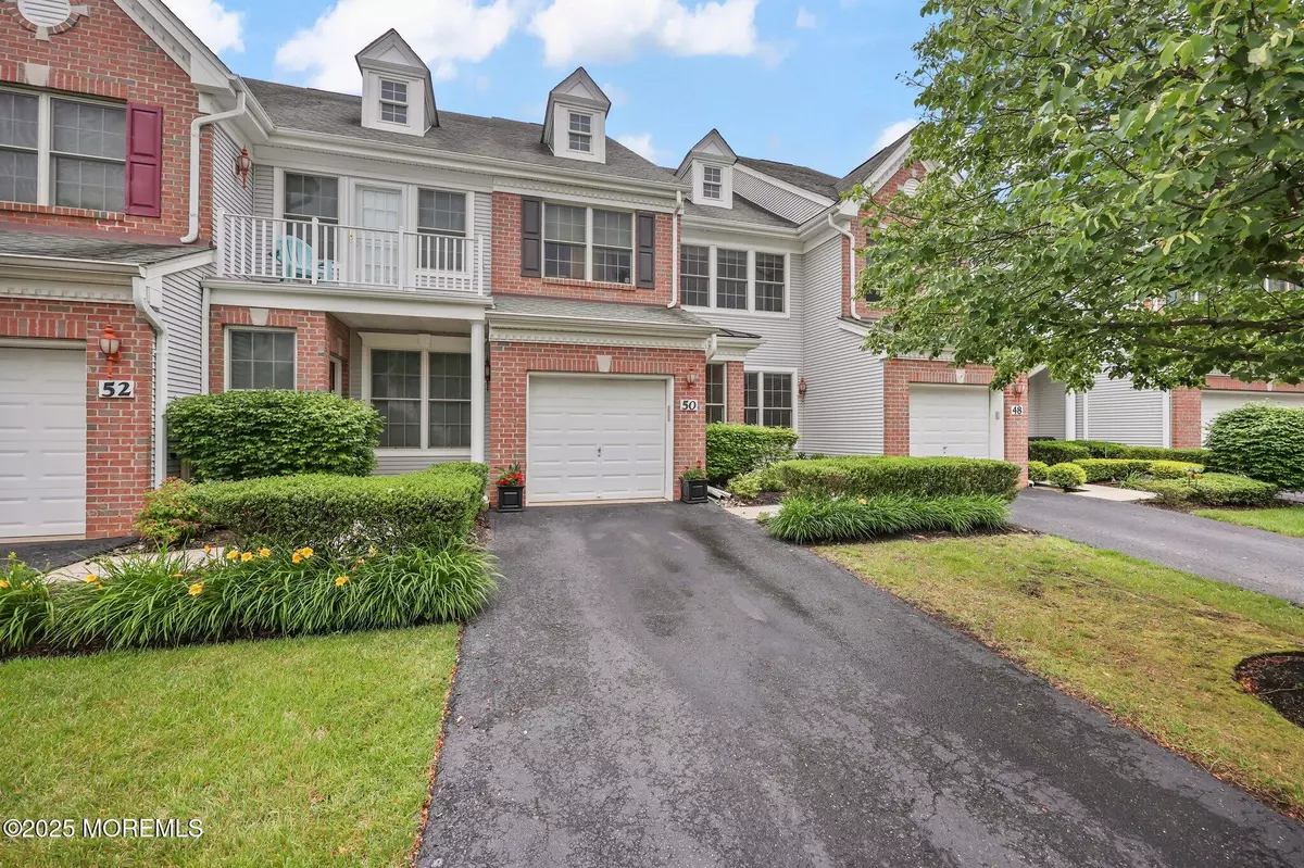 Manalapan, NJ 07726,50 Fells Drive