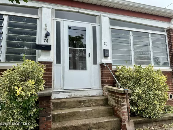 Hamilton, NJ 08610,74 Andrew Street