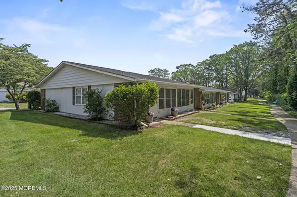 Lakewood, NJ 08701,1036 Aberdeen Drive