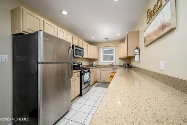 Bradley Beach, NJ 07720,107 3rd Avenue #6