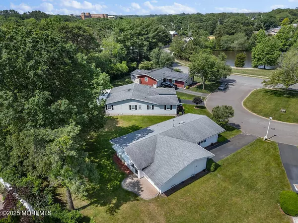 Brick, NJ 08724,8 Holmes Court