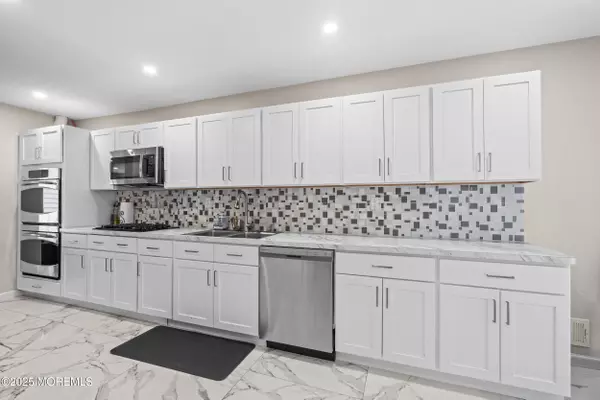 Long Branch, NJ 07740,96 Cedar Avenue #6
