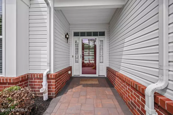 Freehold, NJ 07728,86 Legacy Court