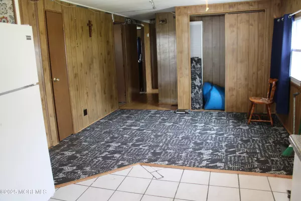 Whiting, NJ 08759,146 Mockingbird Way