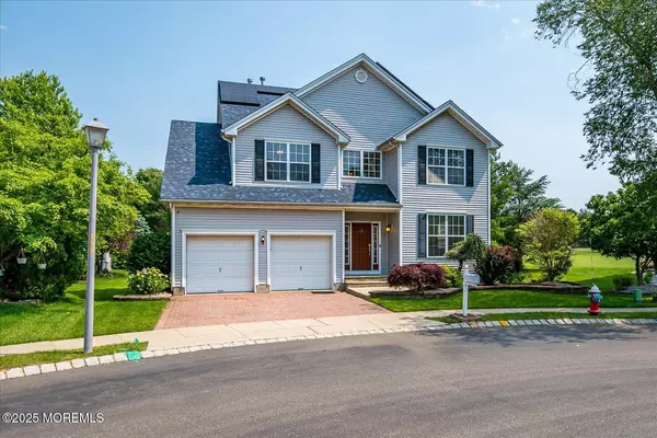 37 Muirfield Boulevard, Monroe, NJ 08831
