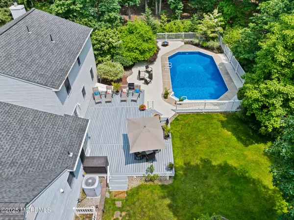 New Egypt, NJ 08533,7 Holly Hill Drive