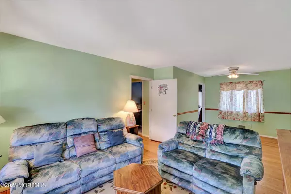 Jackson, NJ 08527,12 Steven Place