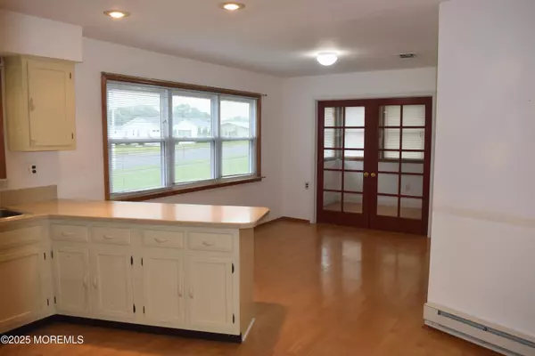 Brick, NJ 08724,166 Central Boulevard