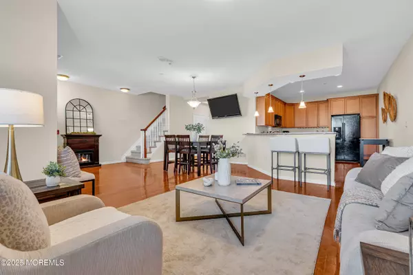 Asbury Park, NJ 07712,1501 Ocean Avenue #2106