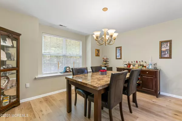 Tinton Falls, NJ 07712,15 Saint Paul Court