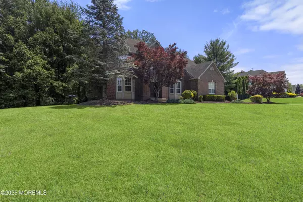 Jackson, NJ 08527,23 Emma Lane