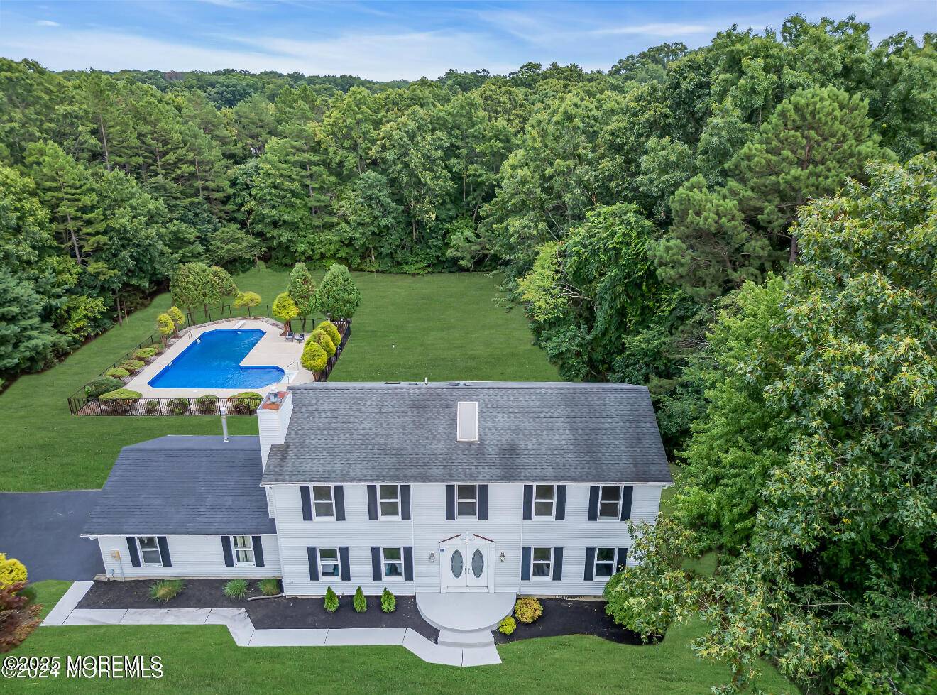 15 Elana Drive, Jackson, NJ 08527
