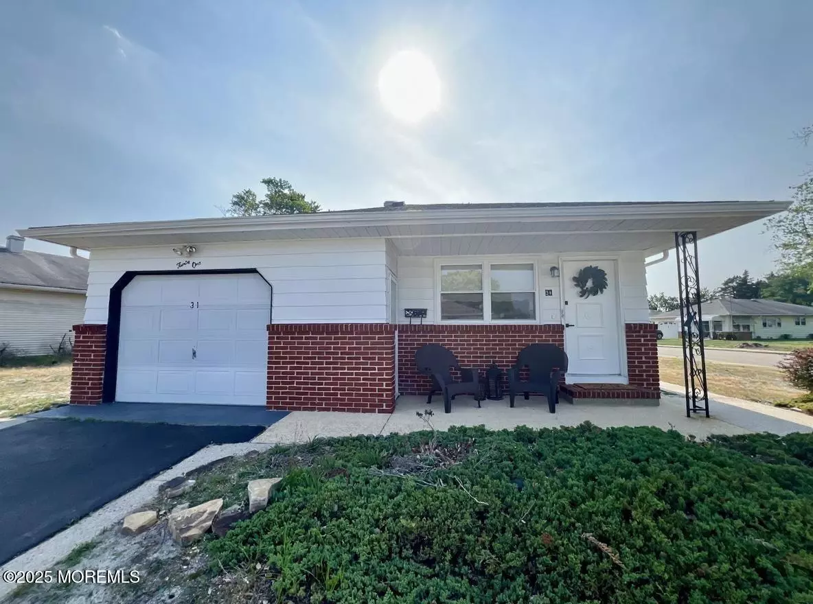 Toms River, NJ 08757,31 Guadeloupe Drive