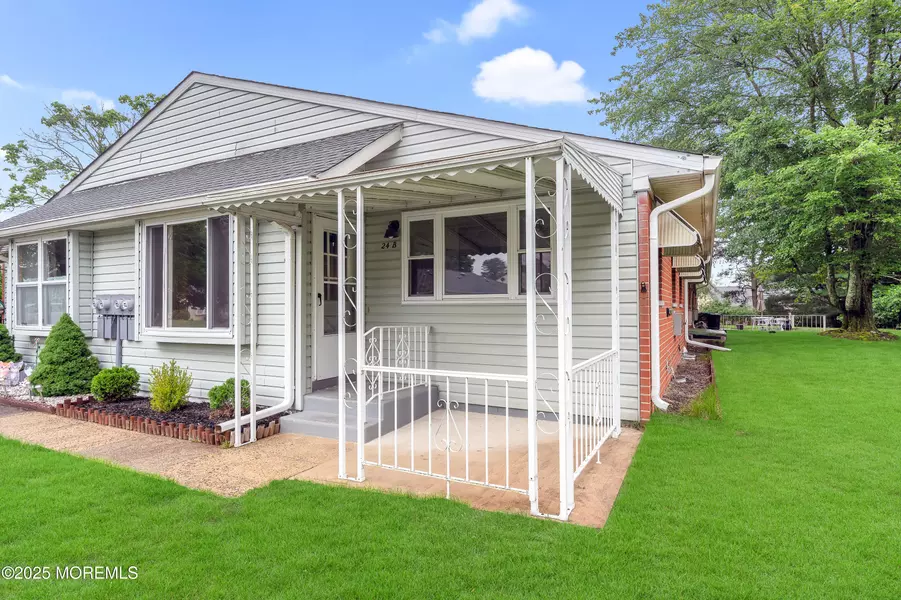 24 Ironside Drive #B, Whiting, NJ 08759