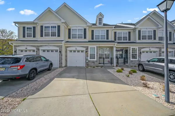 Jackson, NJ 08527,94 Brookfield Drive