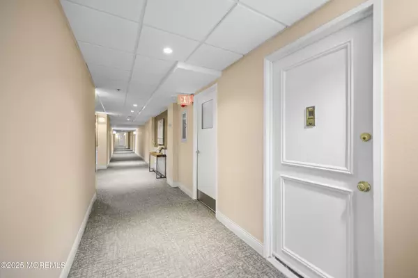 Long Branch, NJ 07740,675 Ocean Avenue ##9F