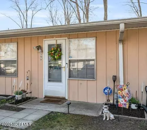 139 Farrington Court, Lakewood, NJ 08701
