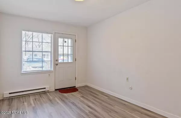 Lakewood, NJ 08701,139 Farrington Court