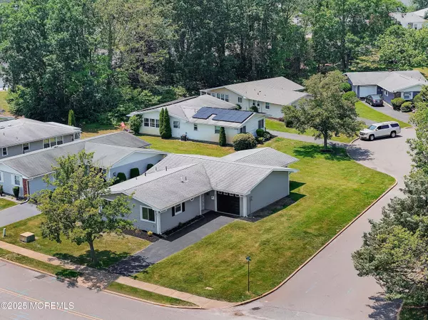 Brick, NJ 08724,81 Clay Circle