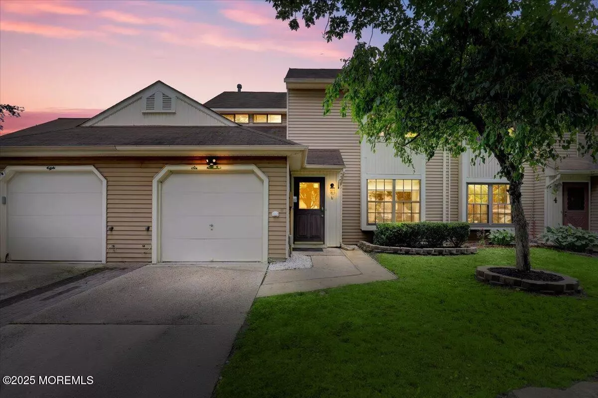 East Brunswick, NJ 08816,6 Morton Court