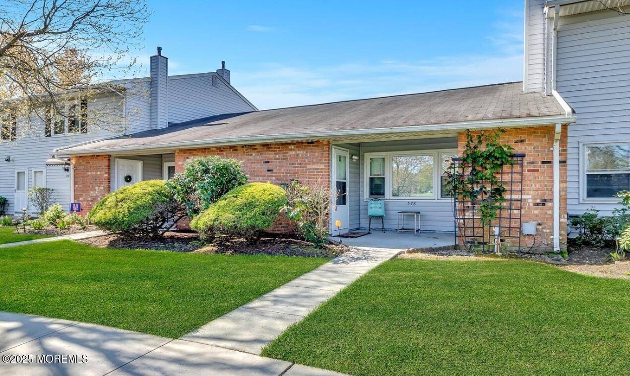 376 Crawford Street, Shrewsbury Twp, NJ 07724