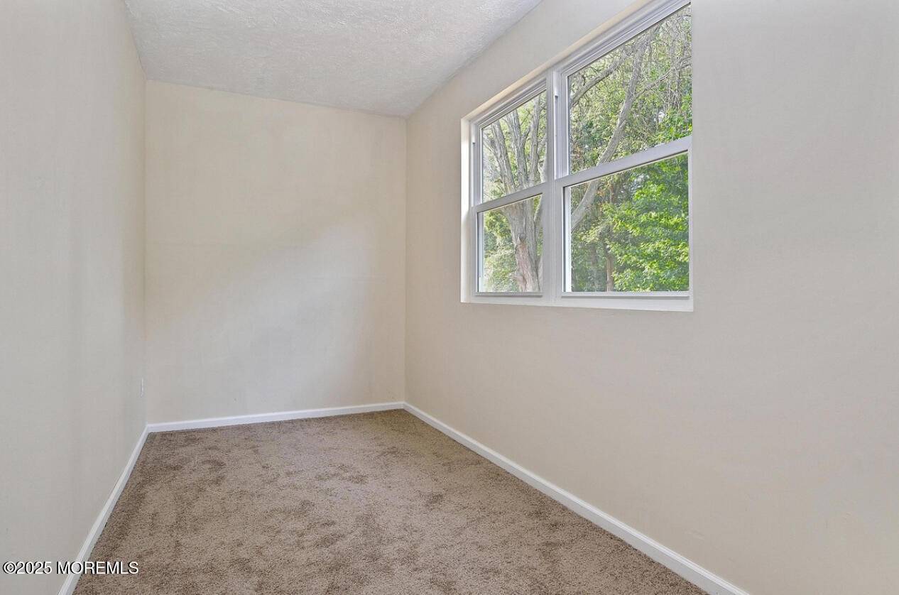Manalapan, NJ 07726,10 Galahad Drive
