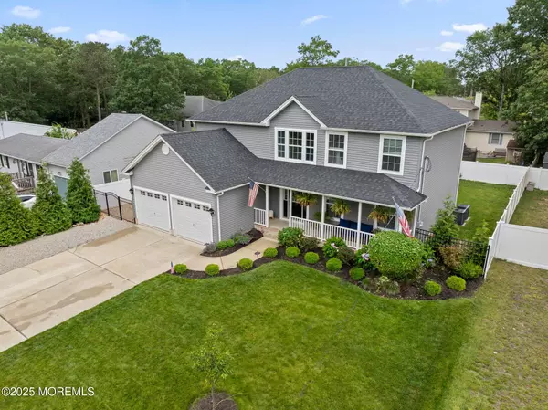Manahawkin, NJ 08050,136 Tiller Avenue