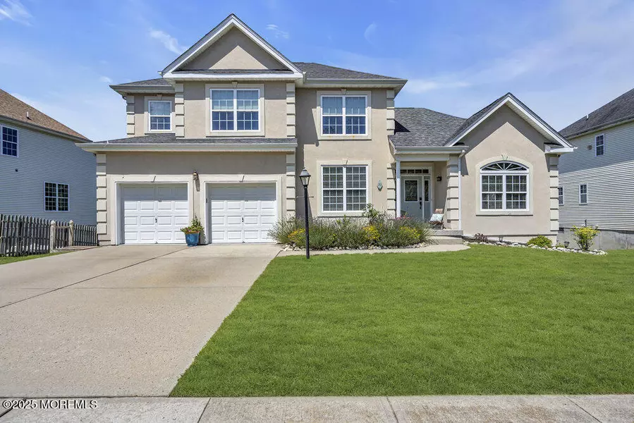 33 Waters Edge Drive, Little Egg Harbor, NJ 08087