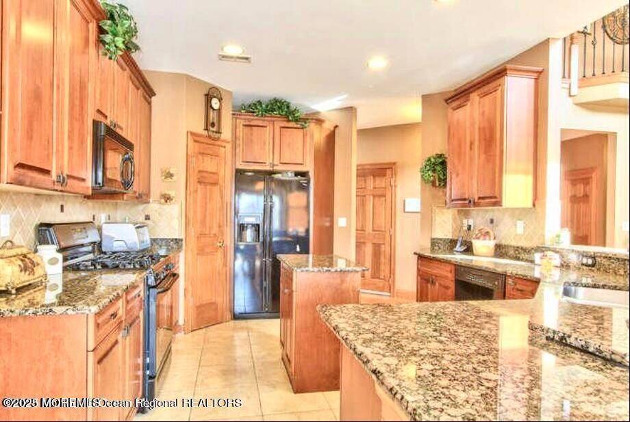 Jackson, NJ 08527,6 Meadow Run Court