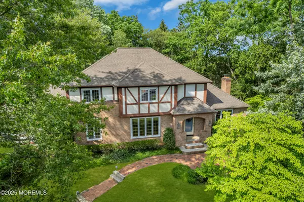 Freehold, NJ 07728,22 Hunt Road