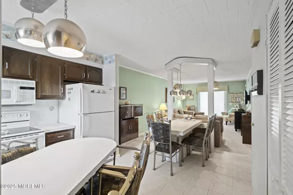 Seaside Heights, NJ 08751,51 Hiering Avenue #C 12
