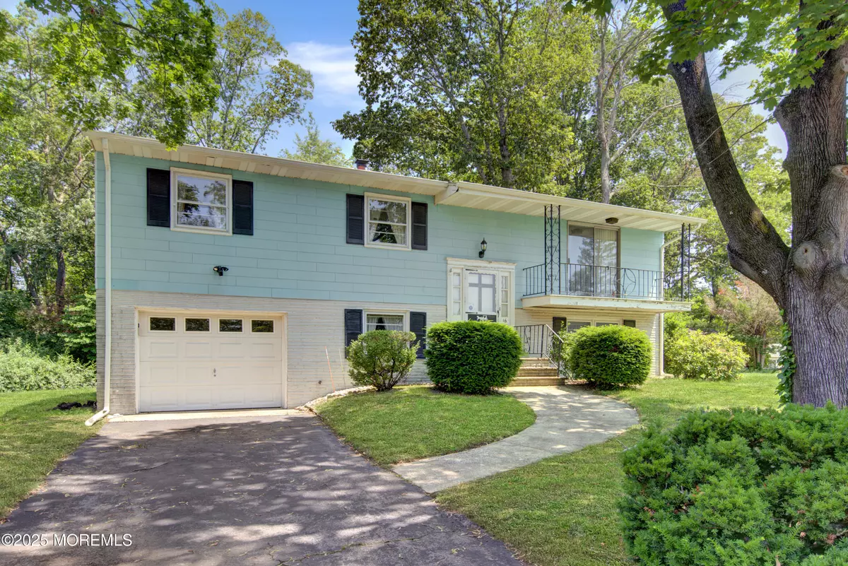 Howell, NJ 07731,16 Burdge Drive