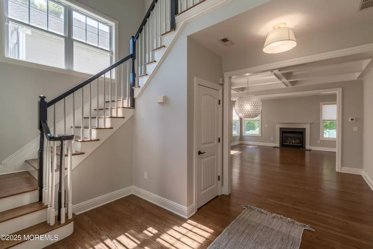 Highlands, NJ 07732,343 Shore Drive
