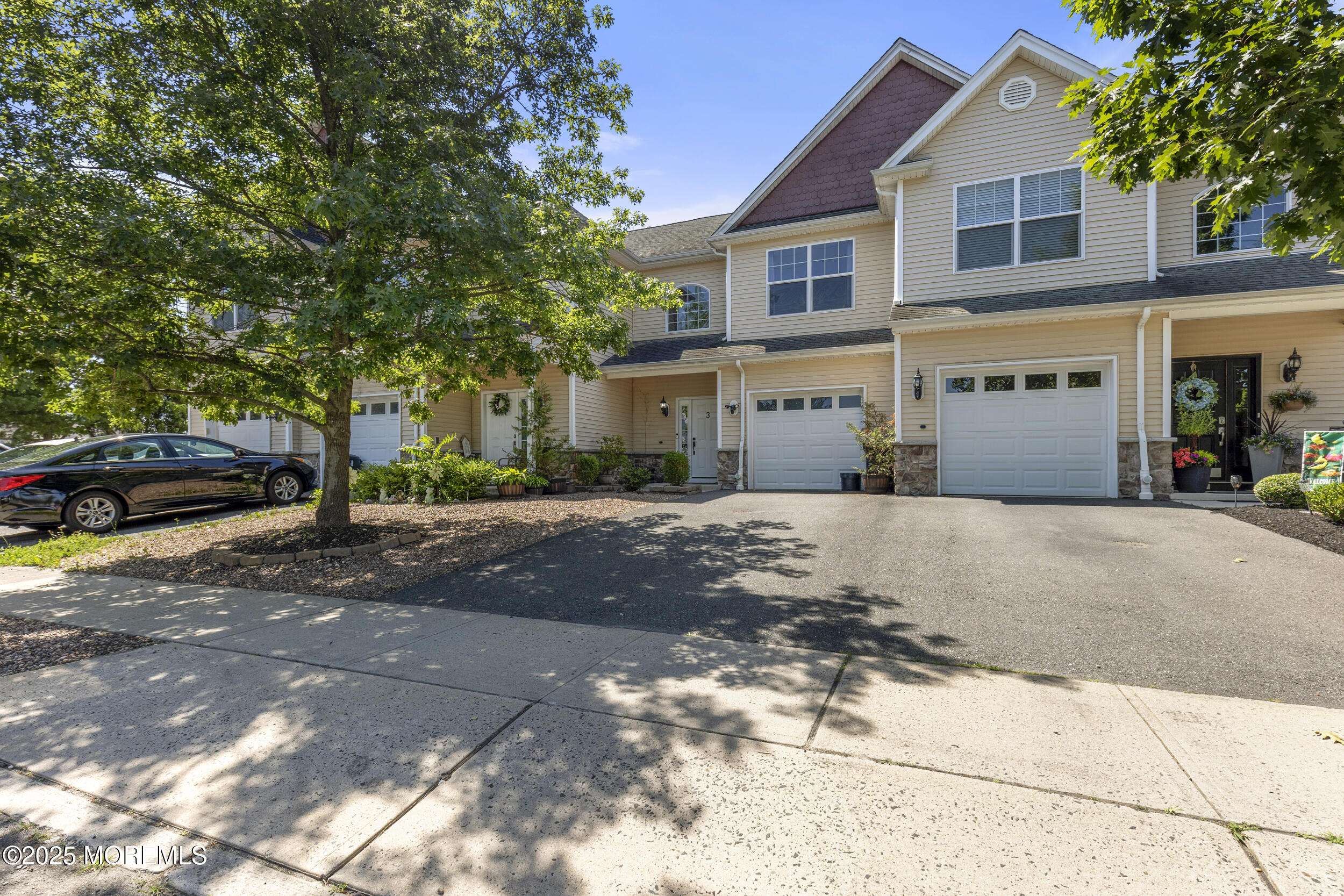 100 Pine Street #3, Lakehurst, NJ 08733