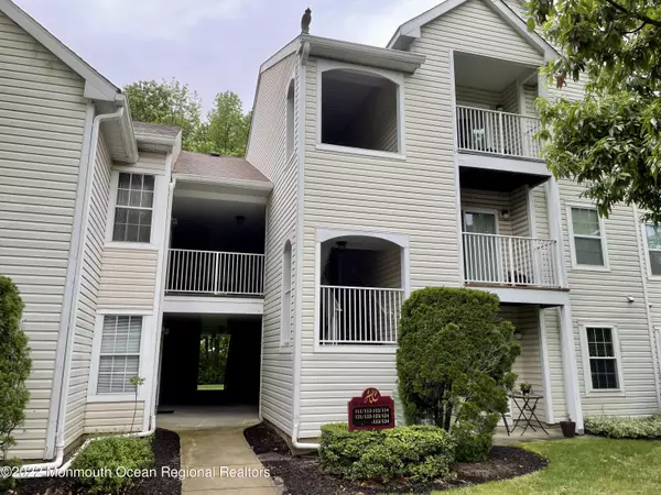 Robbinsville, NJ 08691,124 Walden Circle