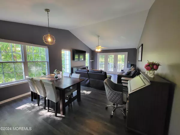 Freehold, NJ 07728,120 Evergreen Court