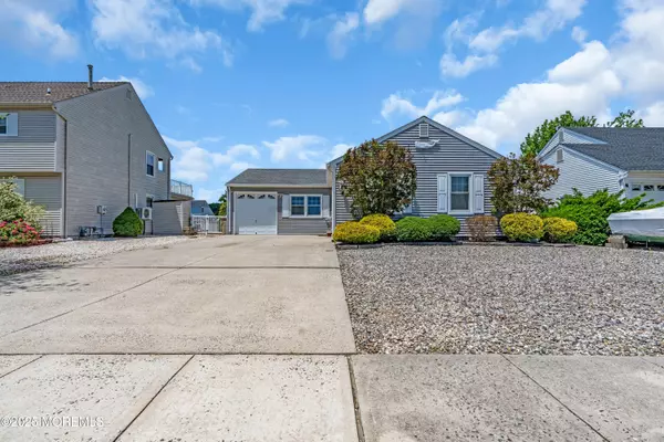Bayville, NJ 08721,82 Spinnaker Court