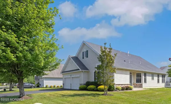 41 Redwood Drive, Ocean Twp, NJ 07712