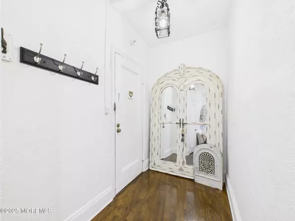 Asbury Park, NJ 07712,400 Deal Lake Drive #3J