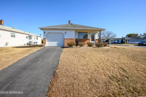 Toms River, NJ 08757,910 Jamaica Boulevard