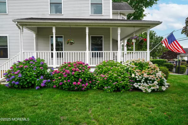 Atlantic Highlands, NJ 07716,88 3rd Avenue