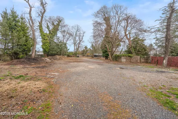 West Long Branch, NJ 07764,178 Locust Avenue