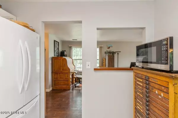 Old Bridge, NJ 08857,106 Neilly Court #106