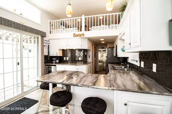 Seaside Park, NJ 08752,37 15th Avenue