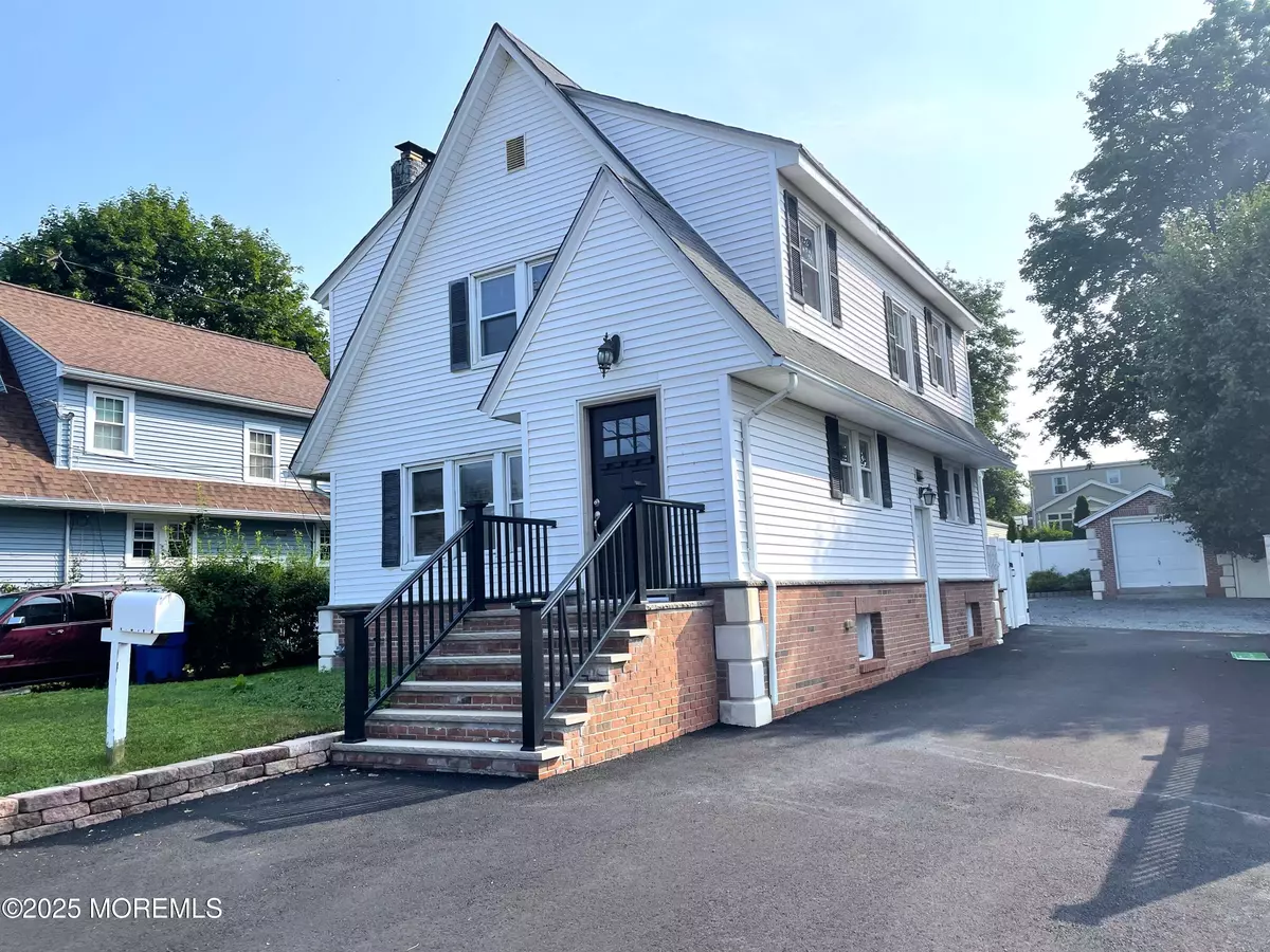 Red Bank, NJ 07701,175 Highway 35