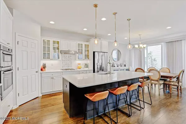 Lincroft, NJ 07738,2 Lawley Drive