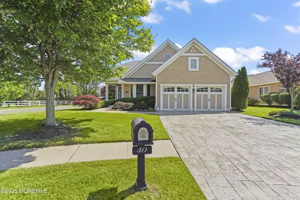 Oceanport, NJ 07757,40 Iselin Lane