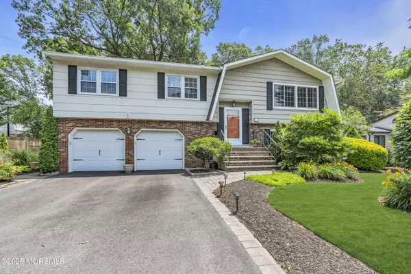Brick, NJ 08724,27 Greenhill Drive