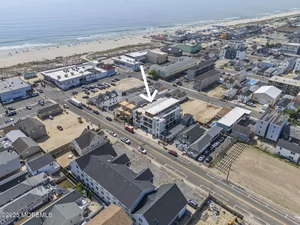 Seaside Heights, NJ 08751,33 Hamilton Avenue #Unit 2